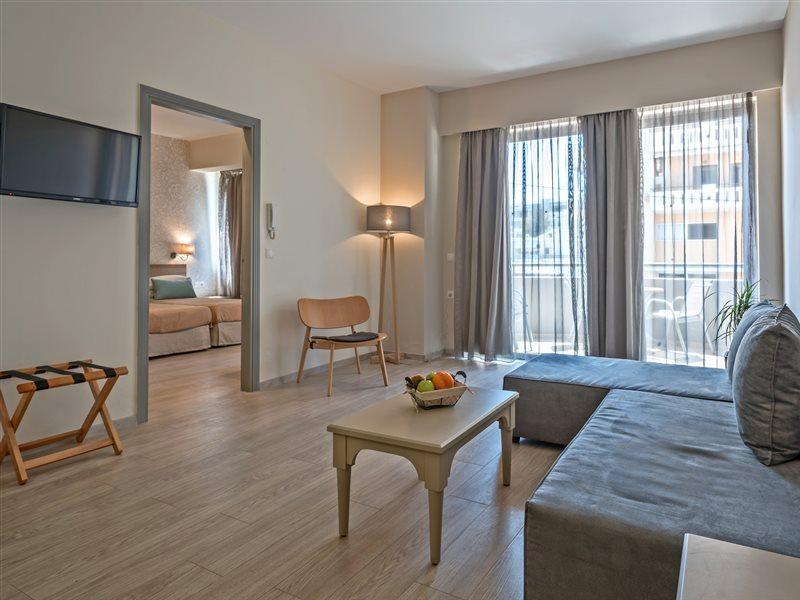 Icarus Suites & Apartments By "Lefkoniko" Rethymno Exteriör bild