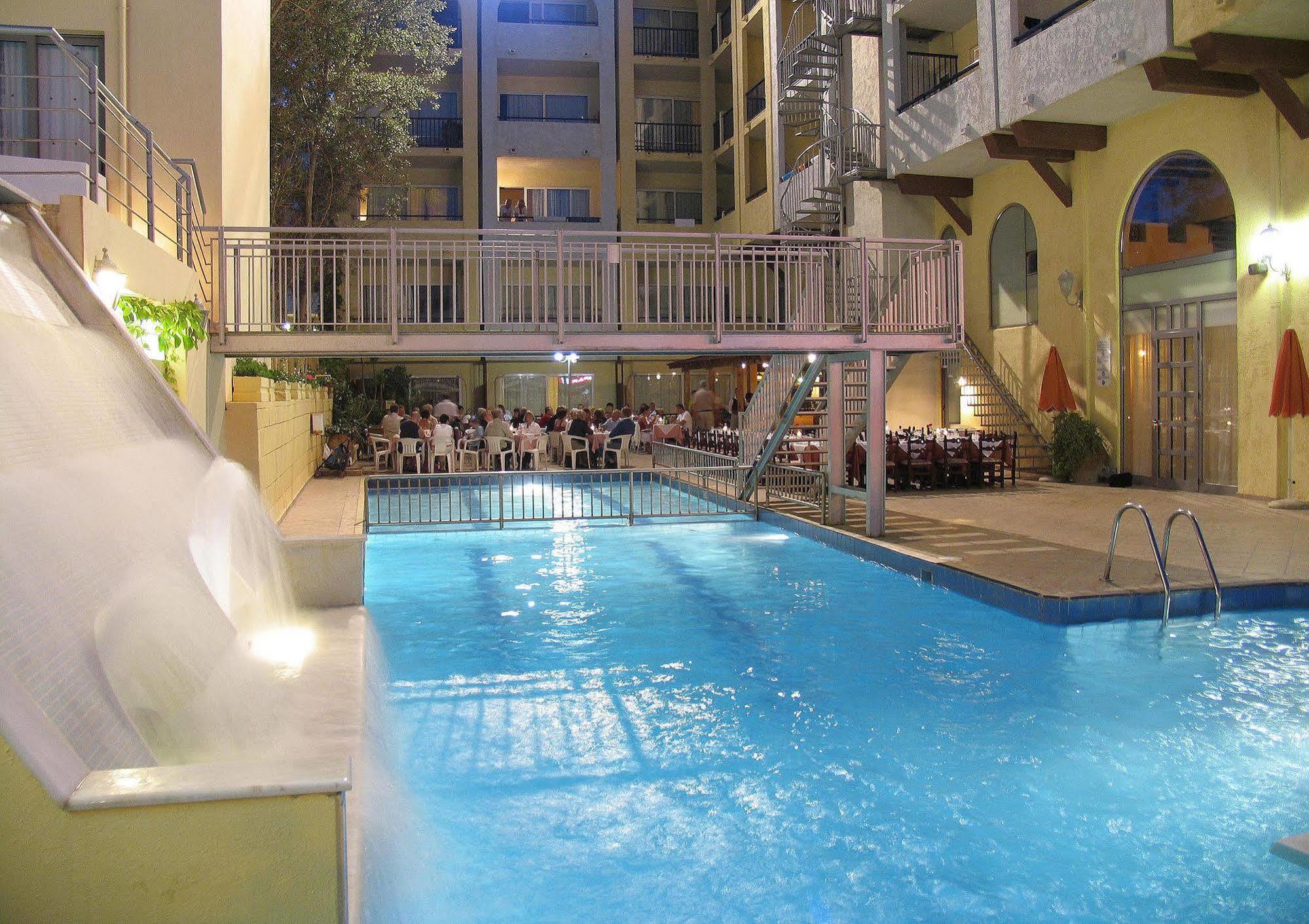Icarus Suites & Apartments By "Lefkoniko" Rethymno Exteriör bild
